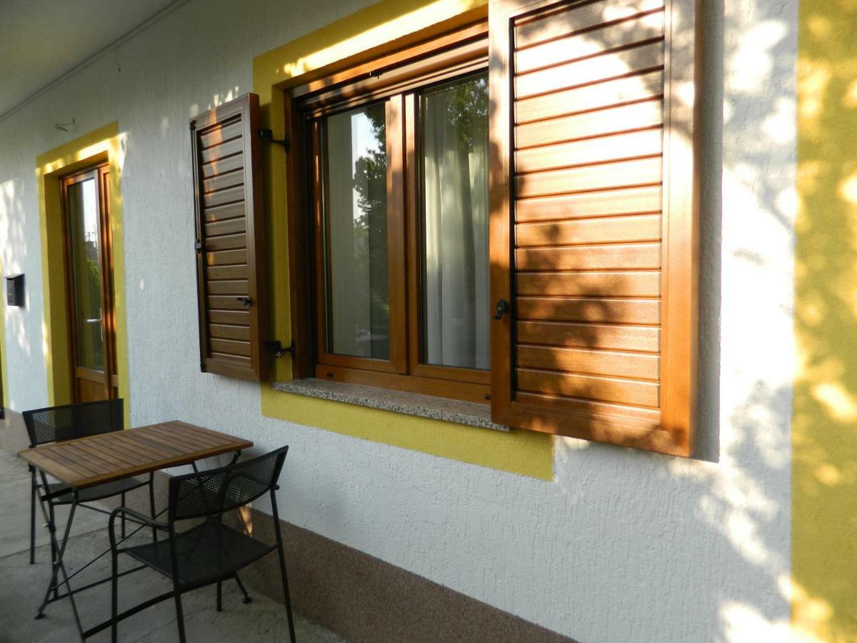 Apartments M&B Sveti Juraj Ngoại thất bức ảnh